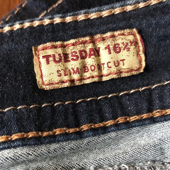 Silver Jeans Tuesday 16 1/2” Slim Bootcut Size 34 Y2K Low Rise Dark Wash… - Picture 13 of 15